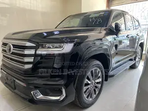 Toyota Land Cruiser 2023 Black