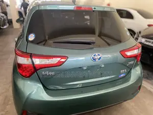 Toyota Vitz 2019 Green