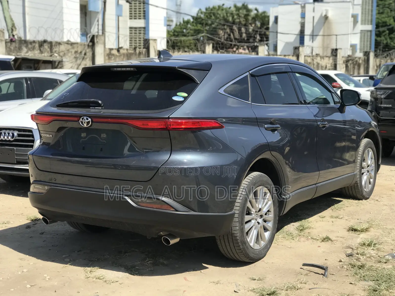 Toyota Harrier 2018 Blue