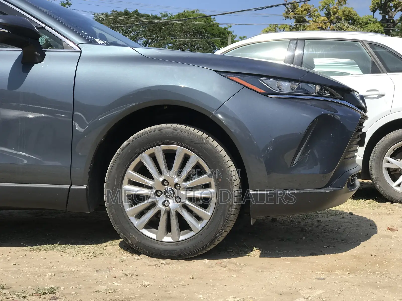 Toyota Harrier 2018 Blue