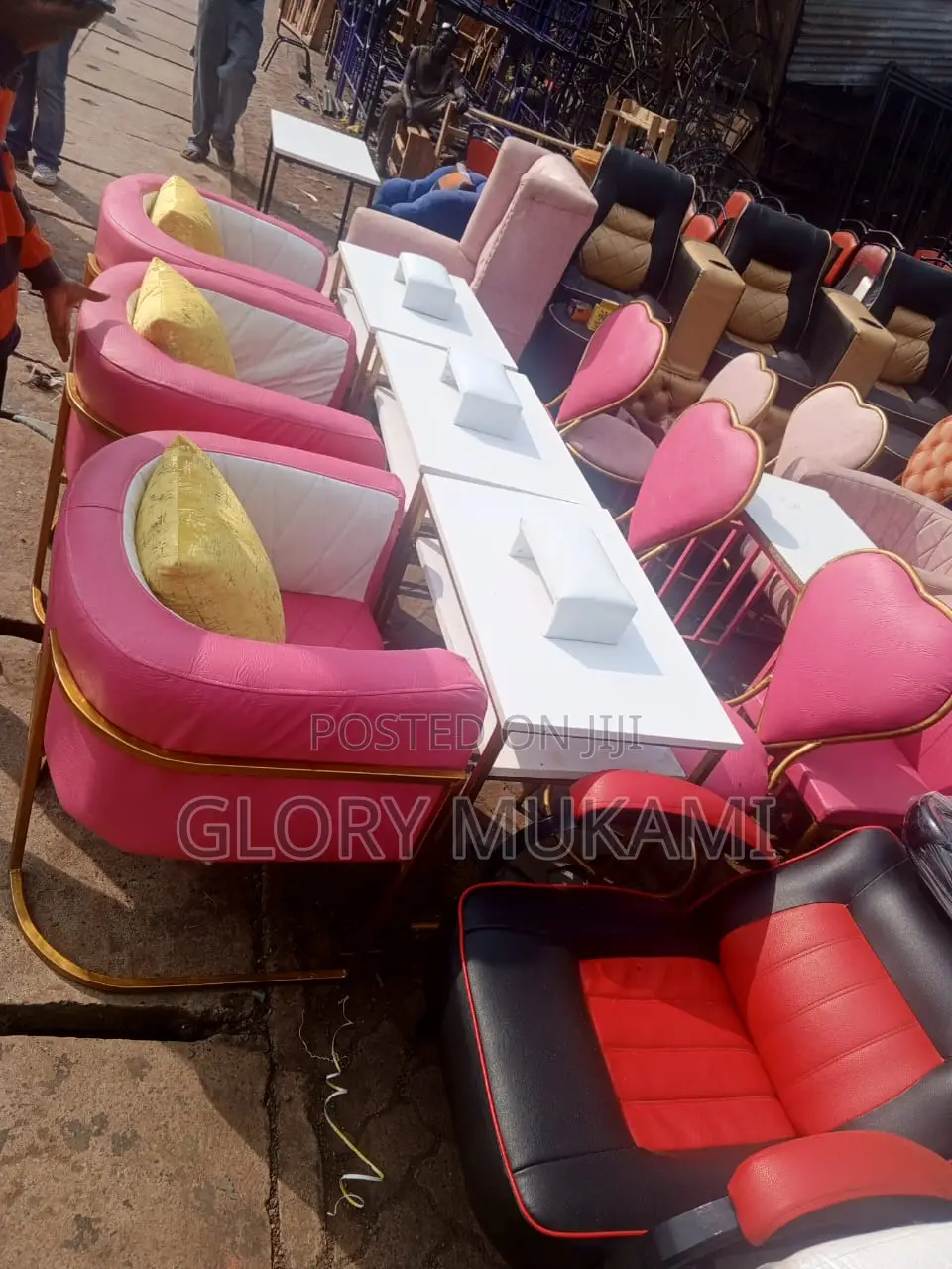Manicure N Pedicure Set