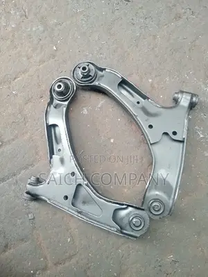 Suzuki Escudo/Vitara Suspension Arms