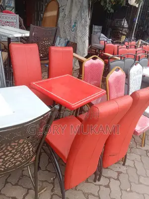 Restaraunt Tables With 4 Set Chairs