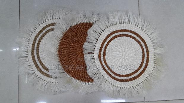 Brown White Mats Decor - main view