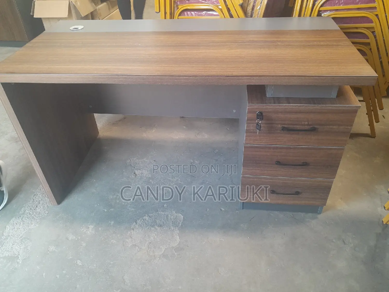 Modern 1.4m Office Desk