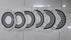 Black White Table Mats