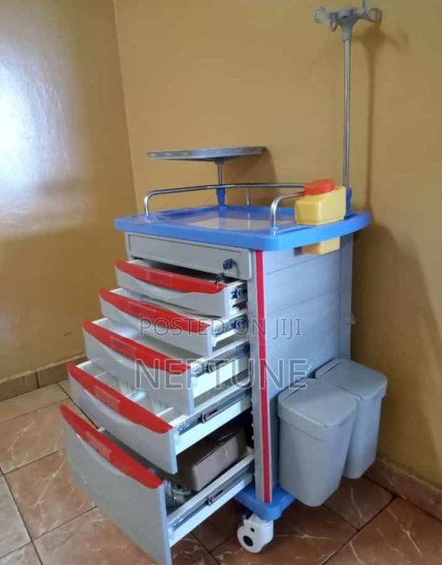 Emergency Crash Cart - main view