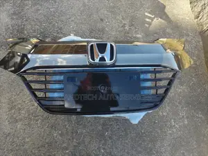 Honda Vezel Front Grill