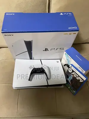 Ps5 Slim With Two Pads and Fc24