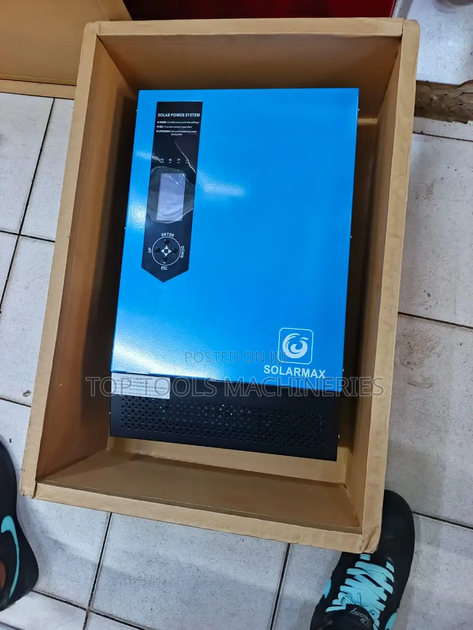Transformer Based Solarmax 5kva 48V Hybrid Inverter