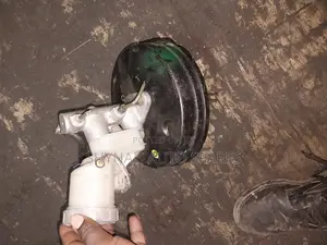 Toyota Duet Brake Booster and Master Cylinder Complete