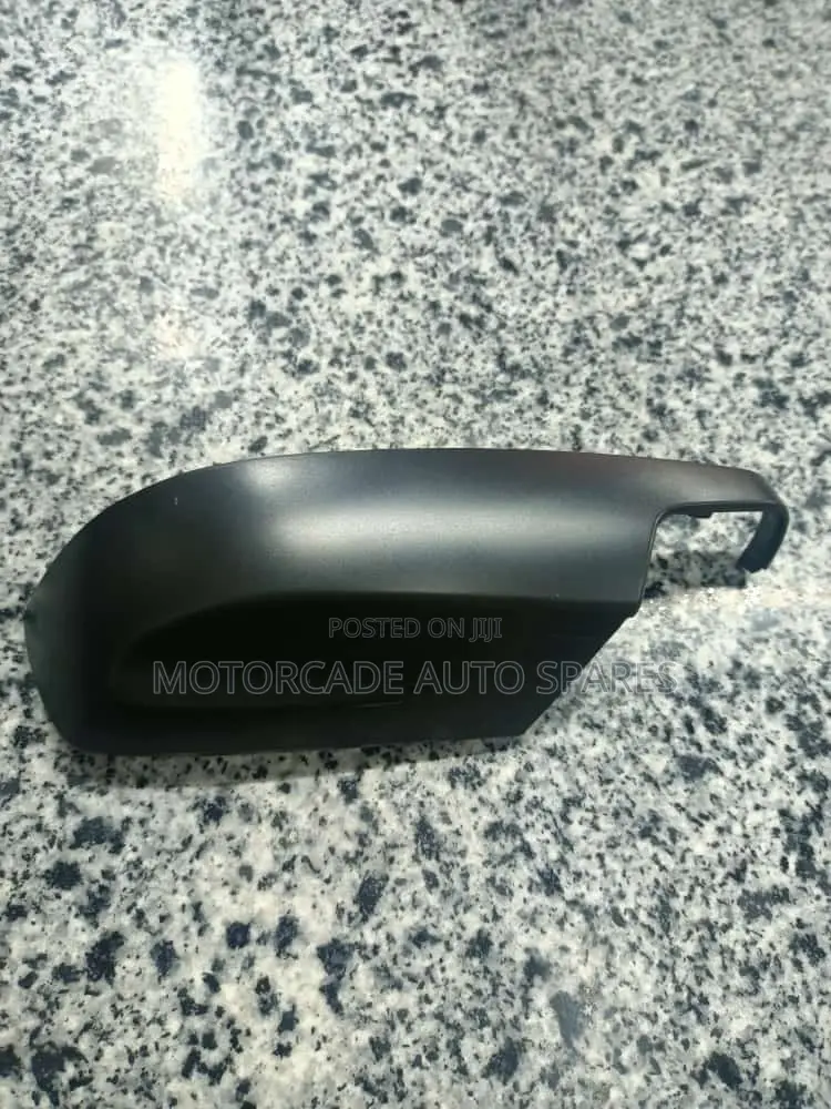 Subaru Forester 2014 Side Lower Cover