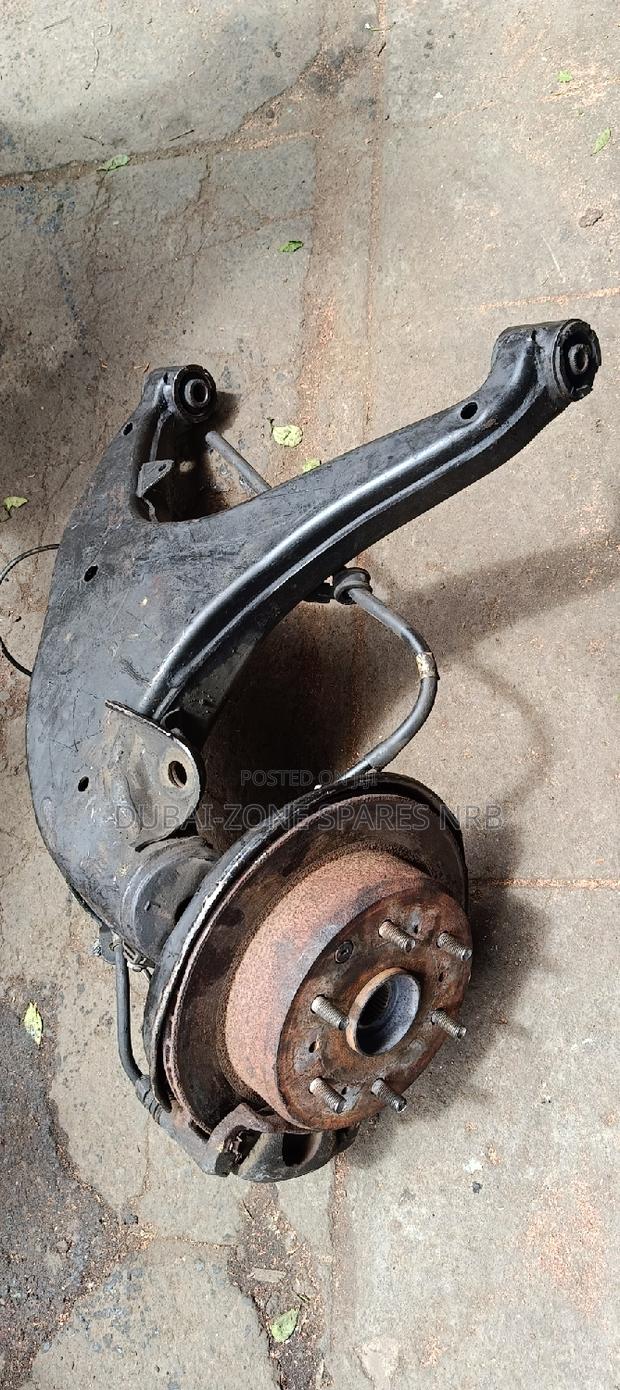 Rear Wheel Hubs Complete Hiace Regius. - thumbnail 2