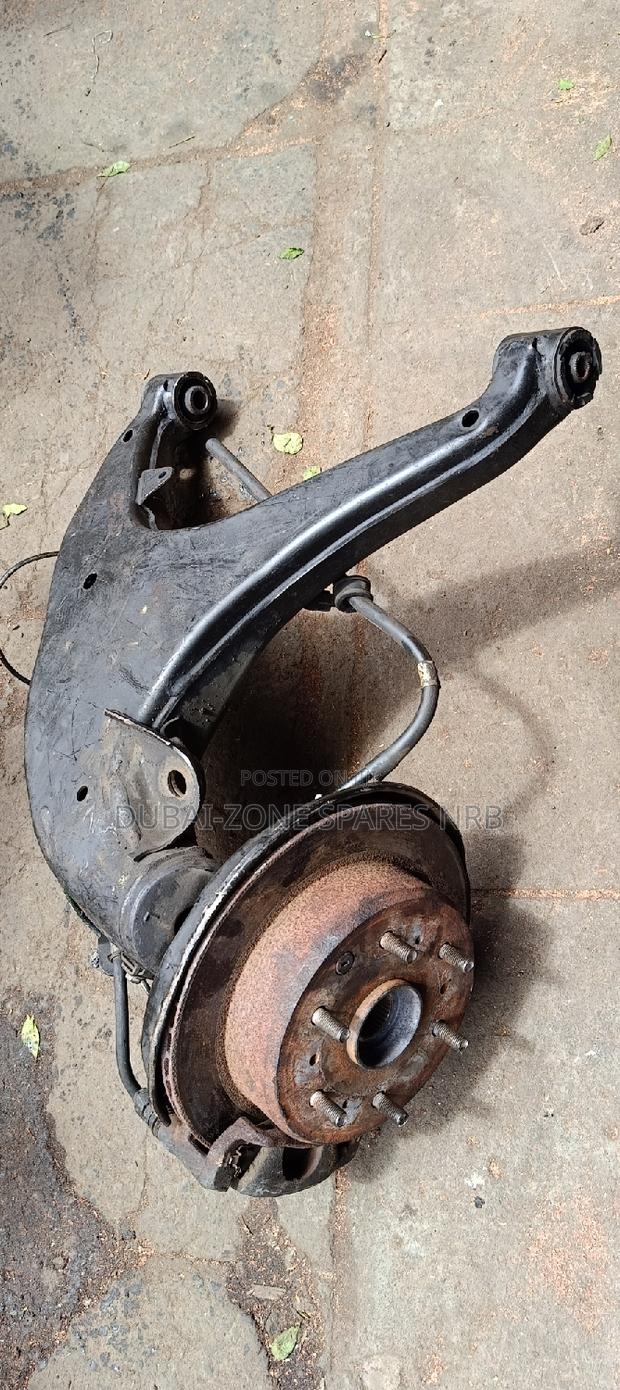 Rear Wheel Hubs Complete Hiace Regius. - thumbnail 3