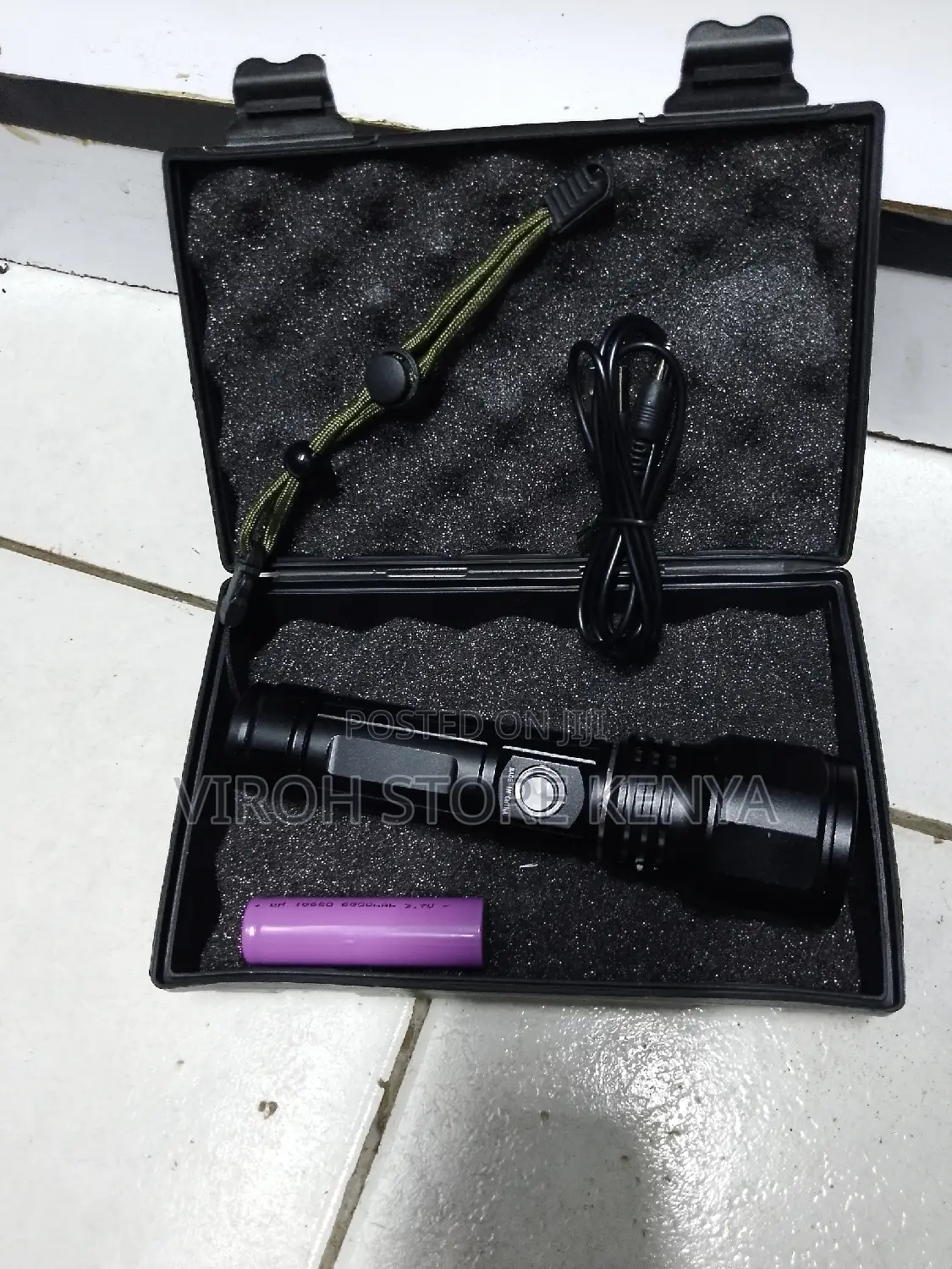 Zooming Flashlight Rechargeable Torch Powerstyle
