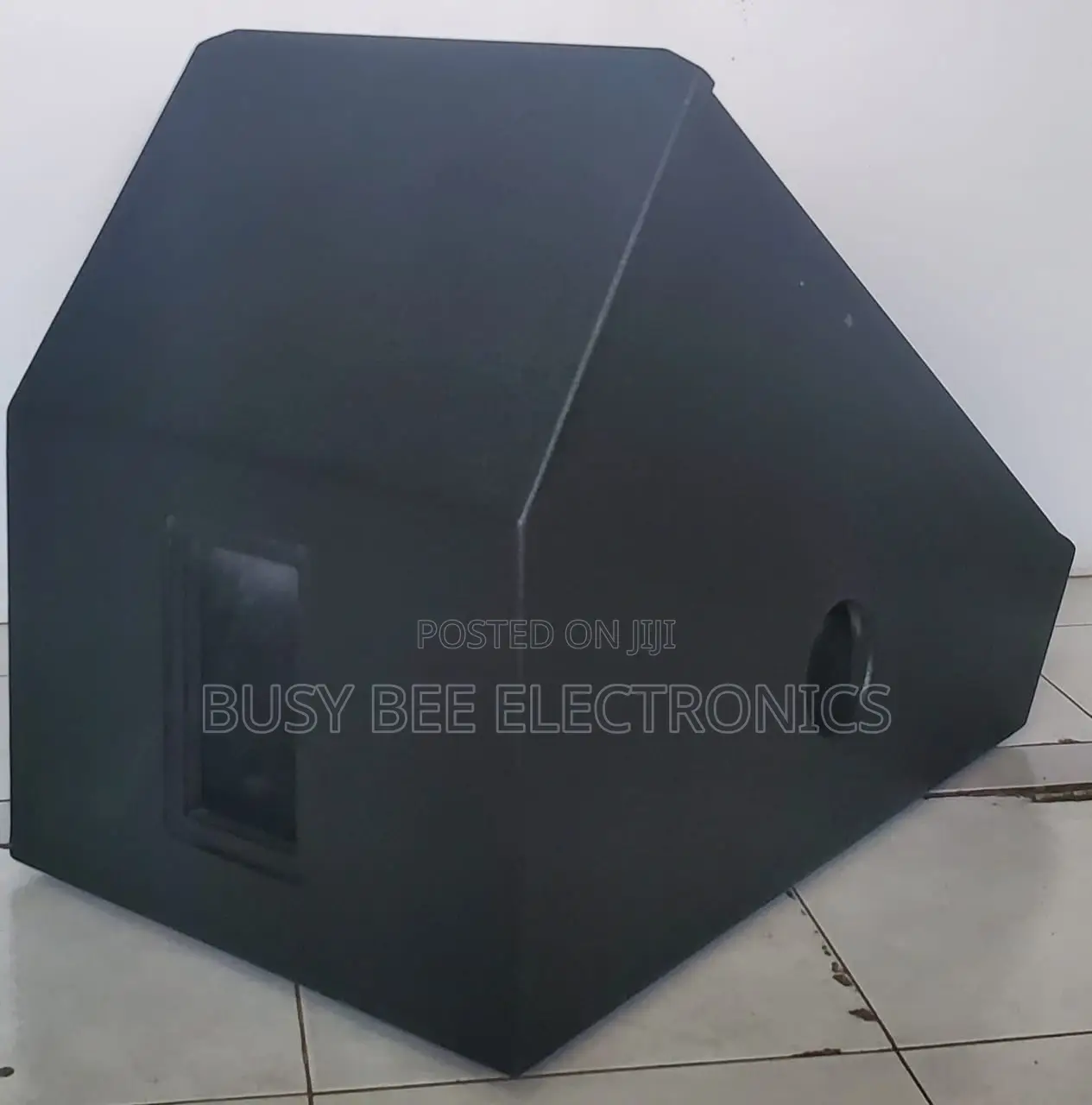 Empty Caabinet