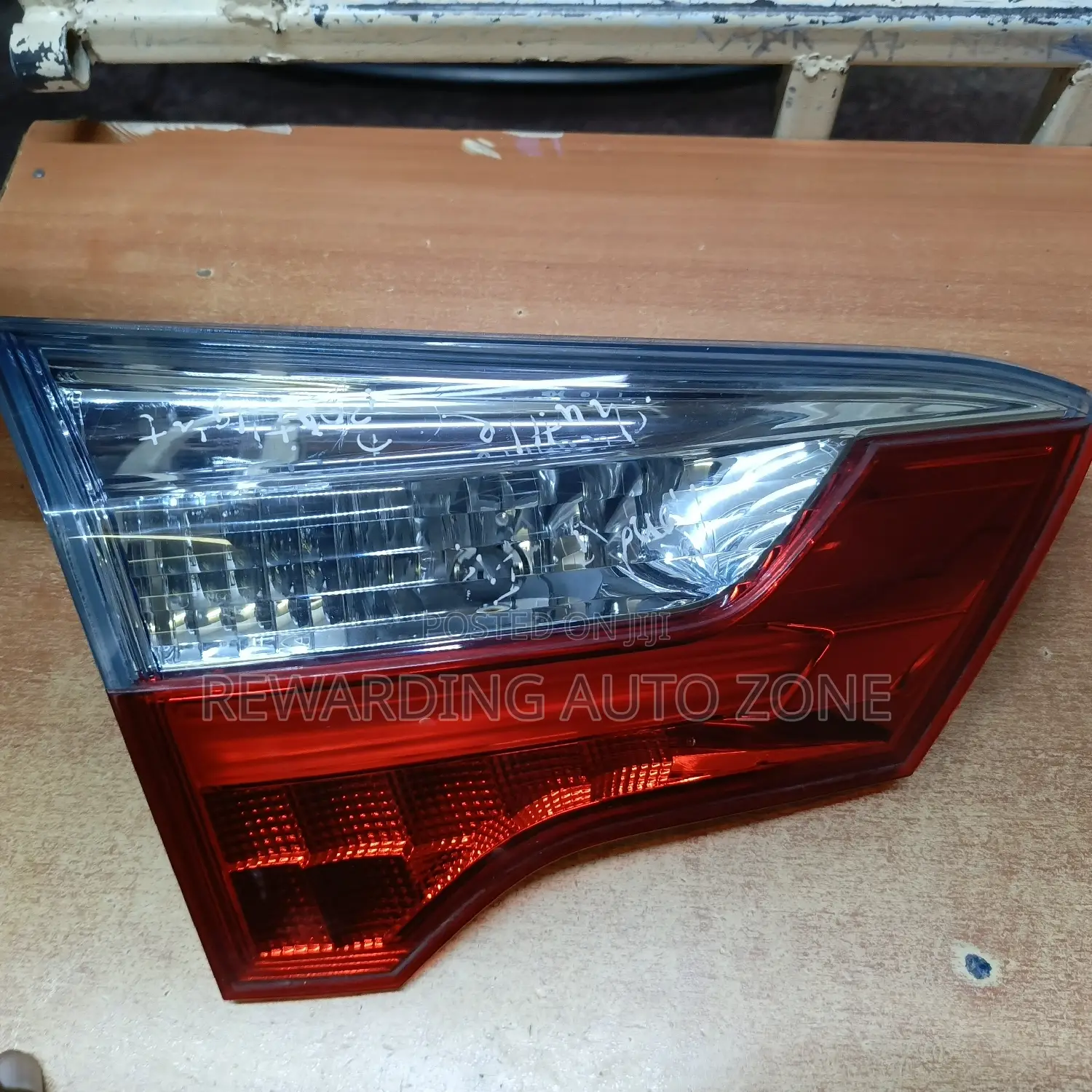 Honda Fit Shuttle New 2016 Bootlight LHS.
