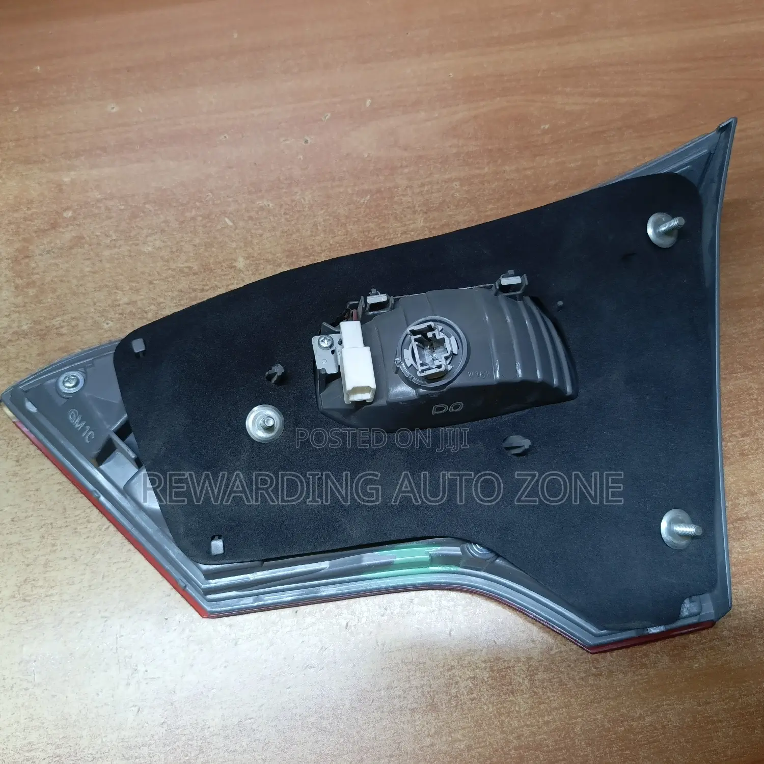 Honda Fit Shuttle New 2016 Bootlight LHS.