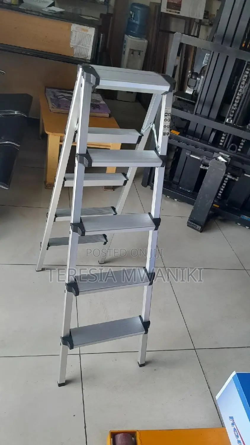 Aluminium Double Sided Ladder ,5steps