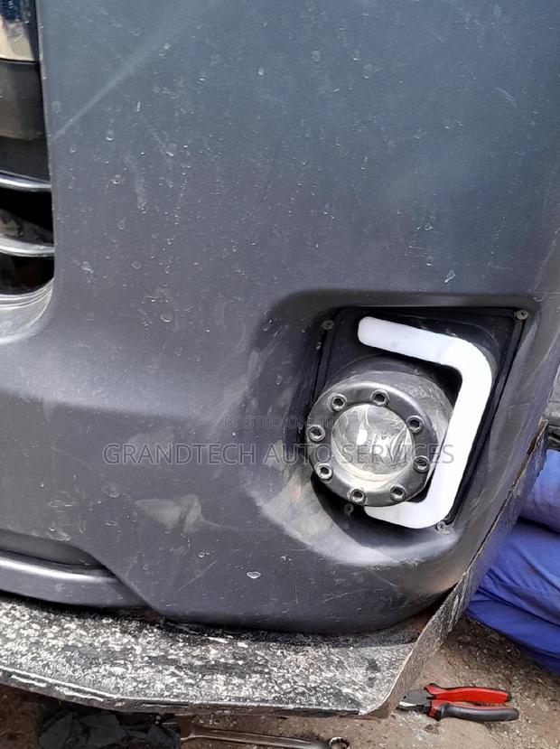 Toyota Hiace 7l 9l Foglights #_
