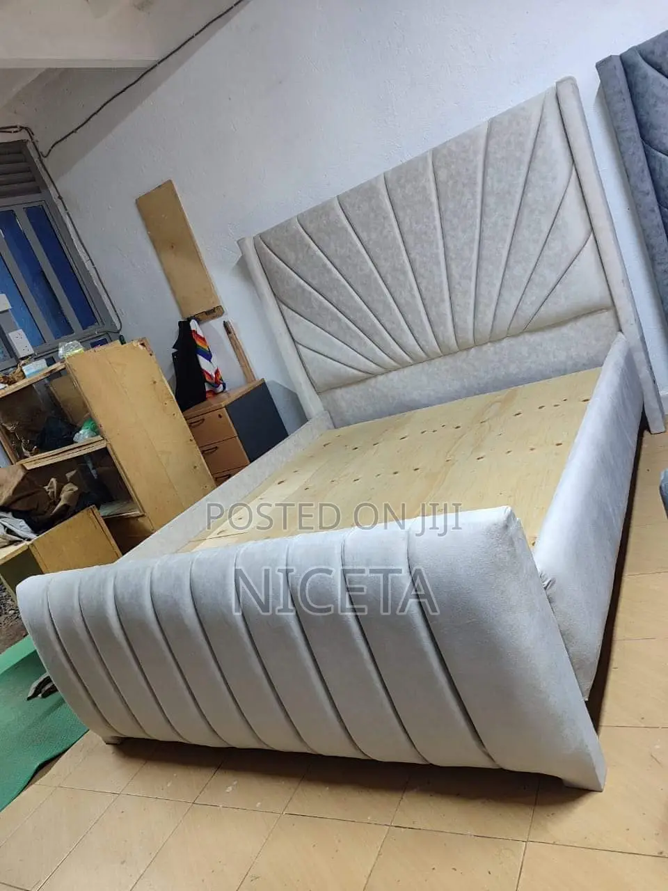Chester Bed