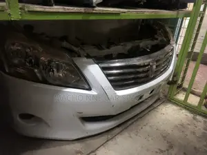 Toyota Premio 260 Xenon Nosecut
