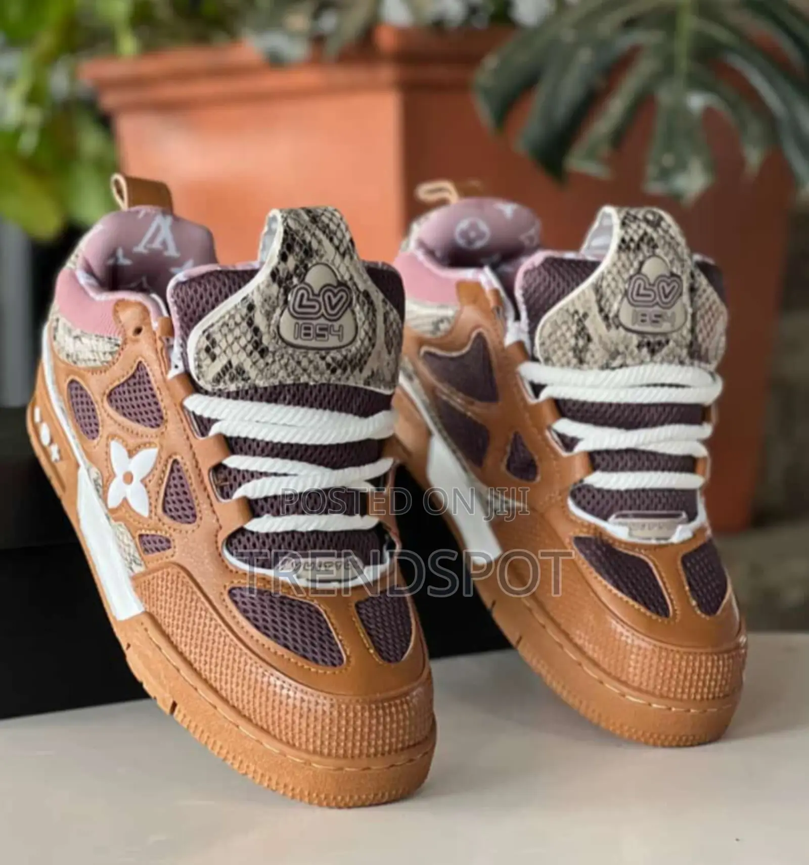 Designer LV Skate Sneakers