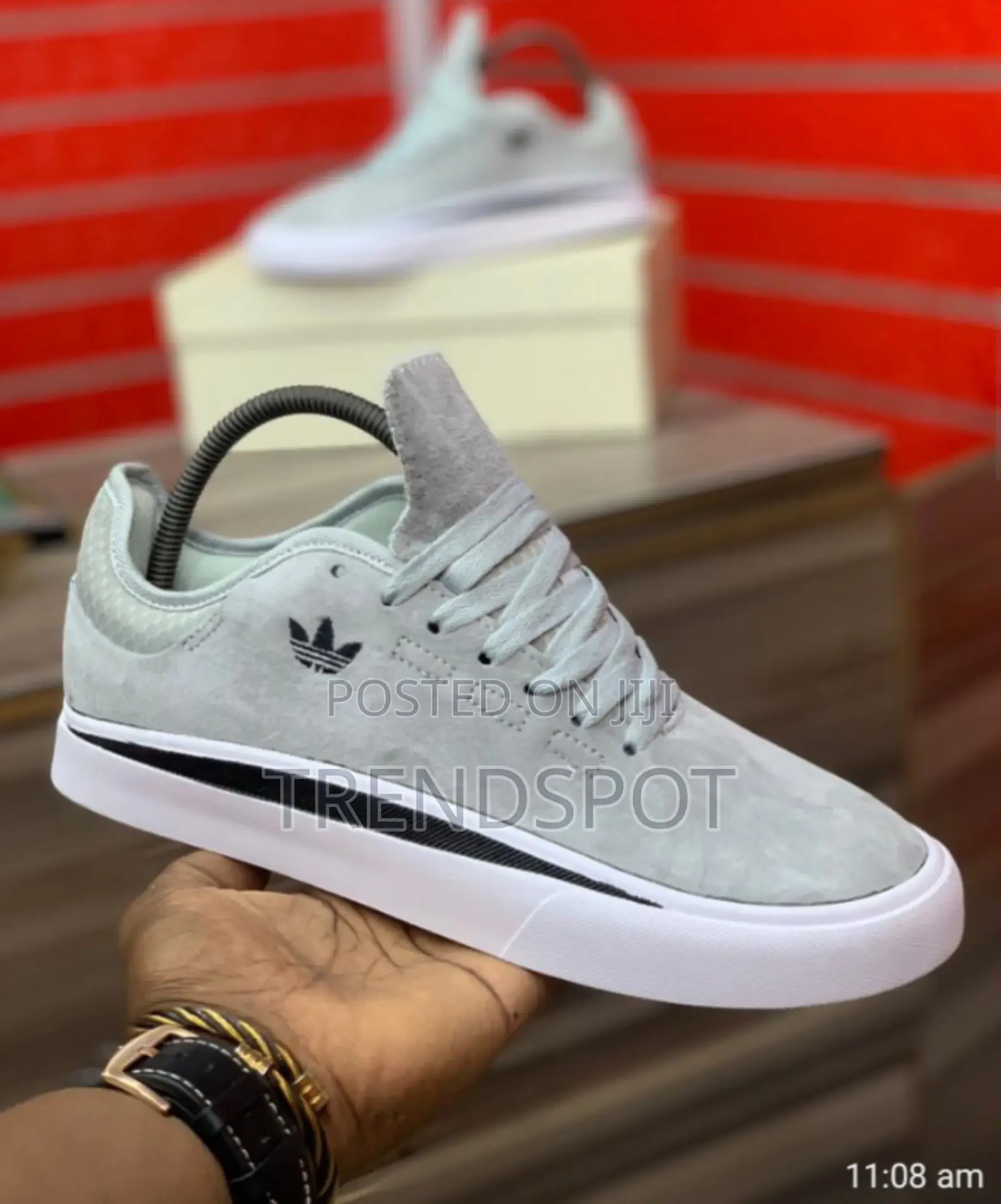Puma Sneakers