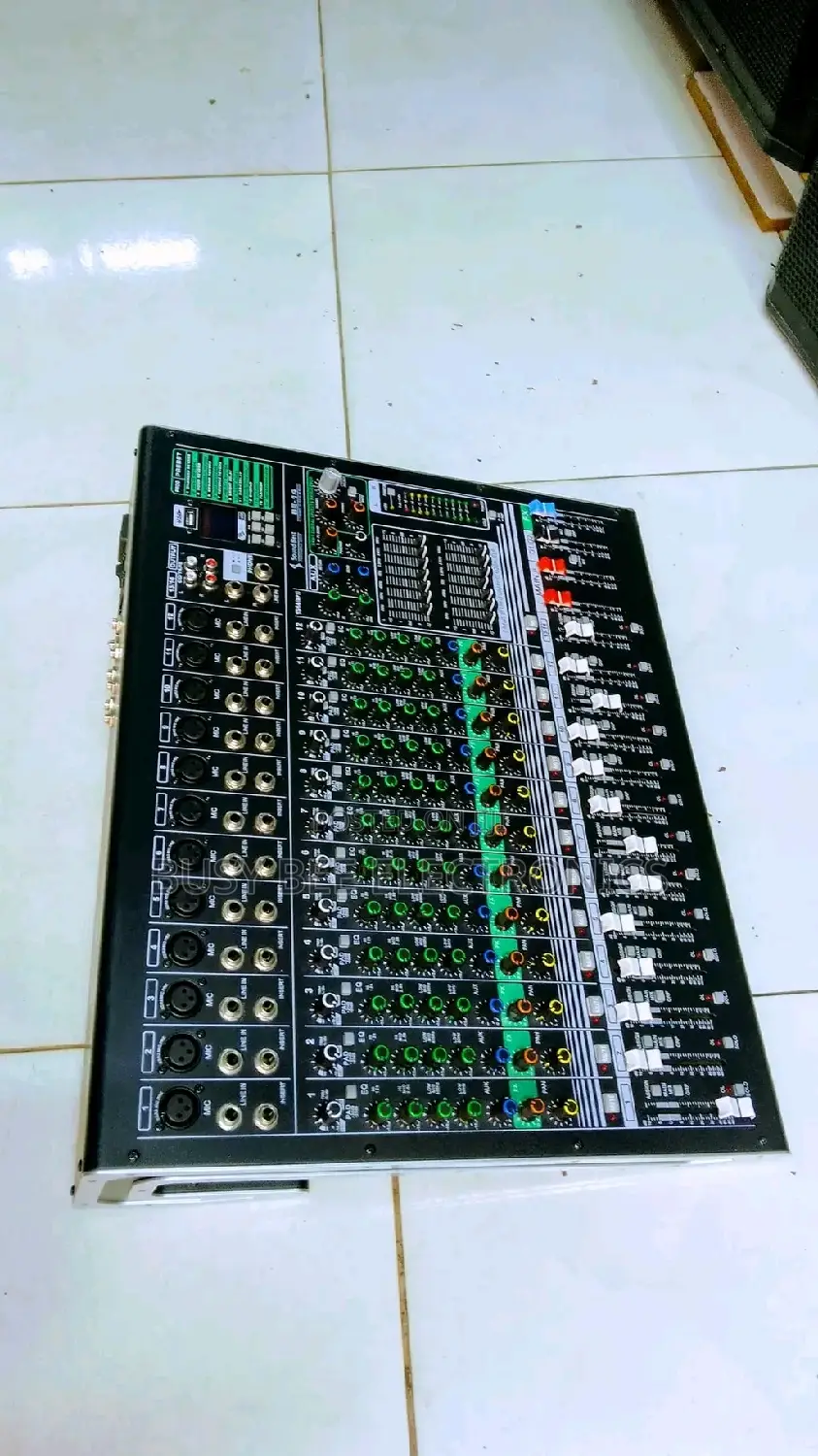 BE14 Soundbest Plain Mixer