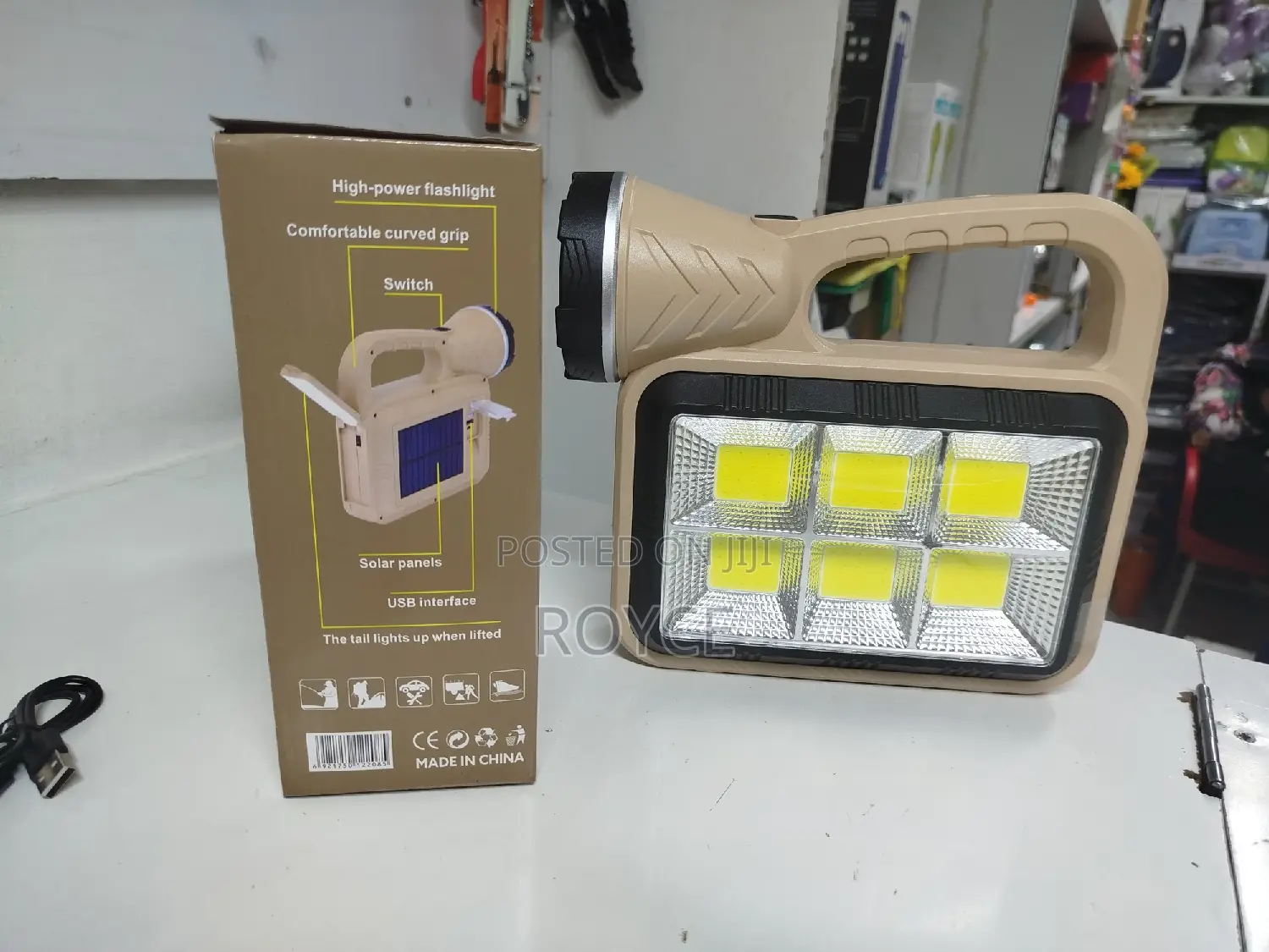 Multi-Functional Solar / USB Charging Portable Lamp