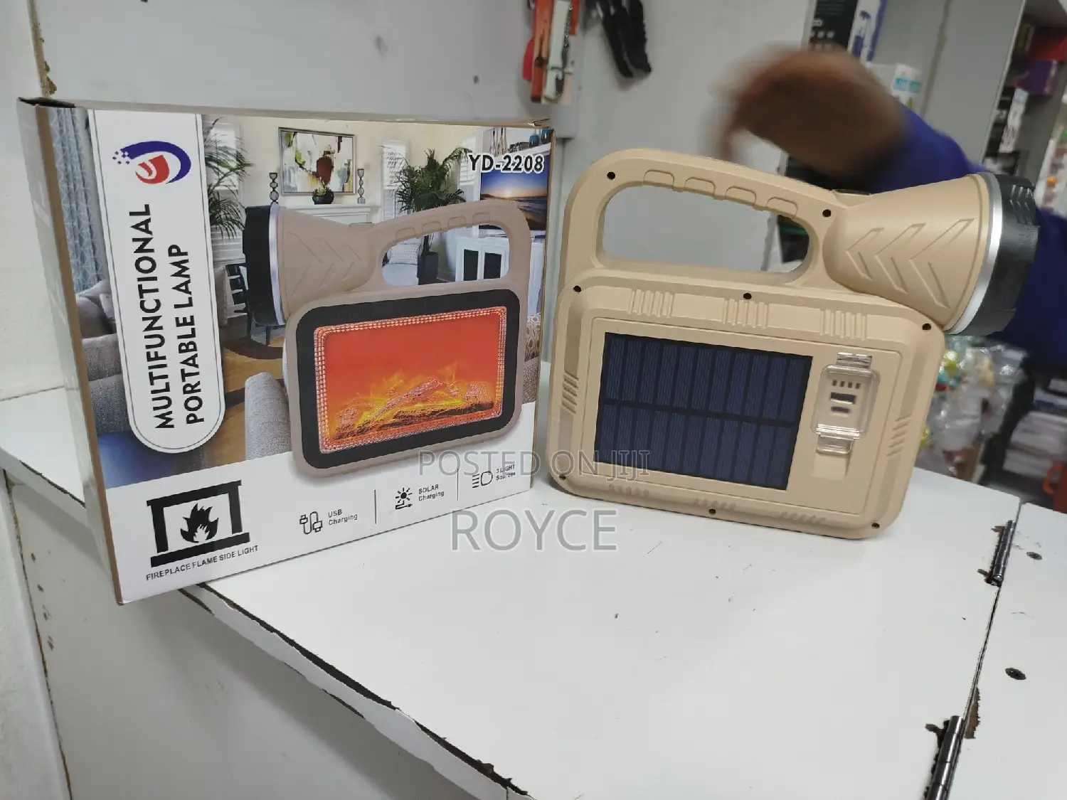Multi-Functional Solar / USB Charging Portable Lamp