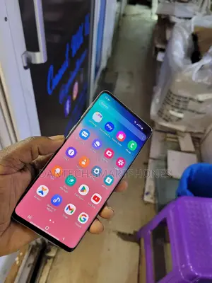 Samsung Galaxy S10 128 GB Gold