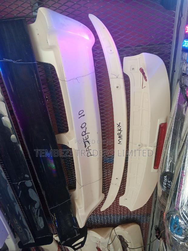 Spoiler Mitsubishi Pajero Io - main view