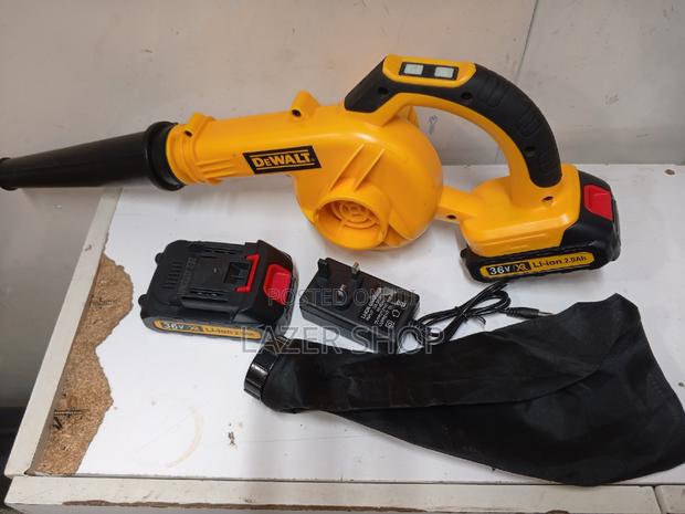 Dewalt Cordless Leaf Blowers - thumbnail 4