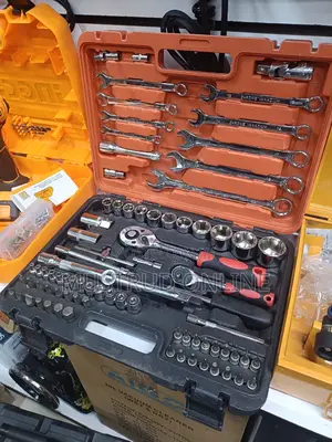 82pc Spanner Box