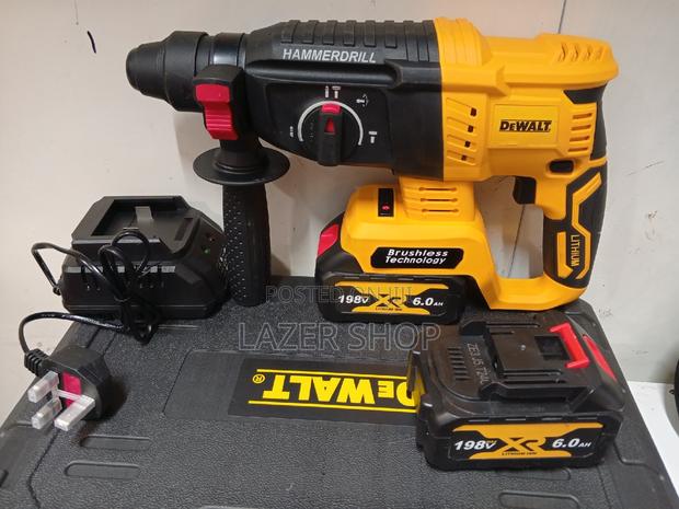 Dewalt Rechargeable Rotary Hammer Drill - thumbnail 4