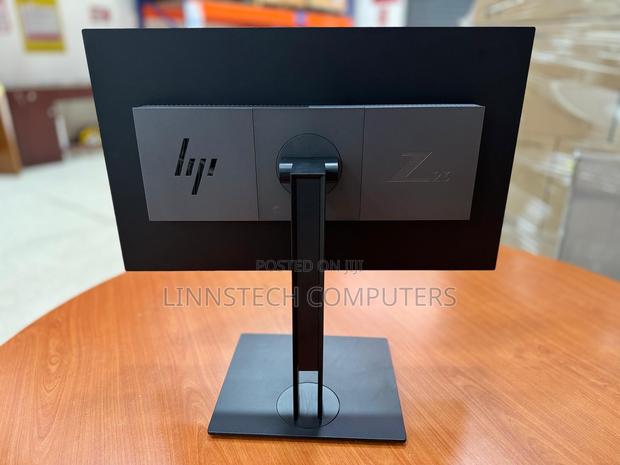 HP Z23n 23” Edge to Edge Full HD Monitor - main view