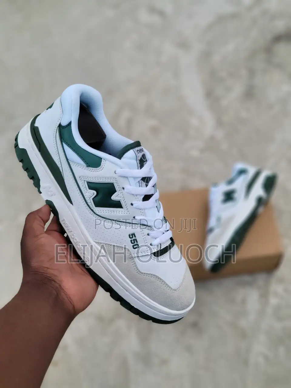 New Balance 550