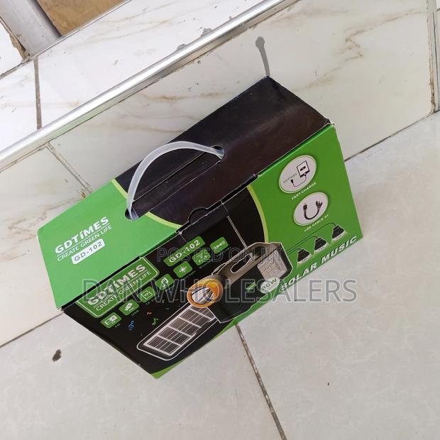 GD Solar Lighting System – Black - main view