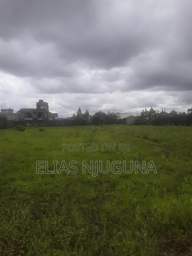 Kamakis 5plots for Sale.