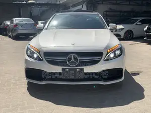 Mercedes-Benz C63 S RWD Sedan (4.0L V8 7A) 2017 Pearl