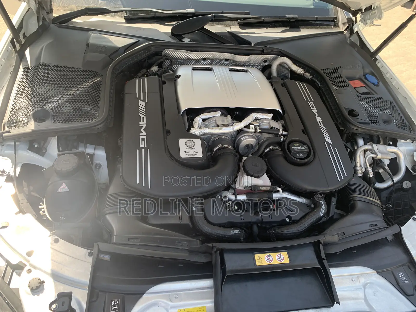 Mercedes-Benz C63 S RWD Sedan (4.0L V8 7A) 2017 Pearl