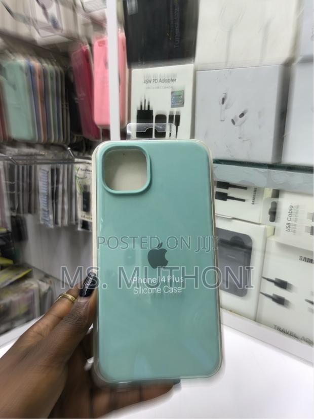 iPhone 14 Silicone Covers - thumbnail 3