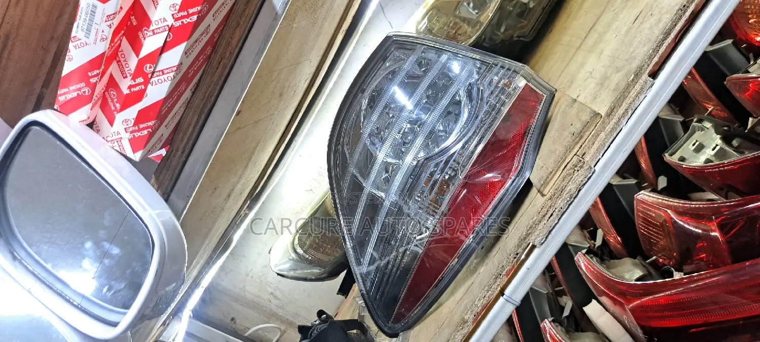 Crown Athlete Clear Tail Lights