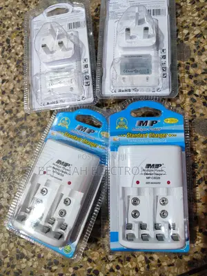 Battery Charger.Fast Charger for AAA/AA