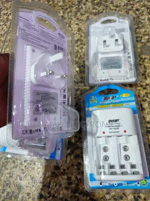 Battery Charger.Fast Charger for AAA/AA