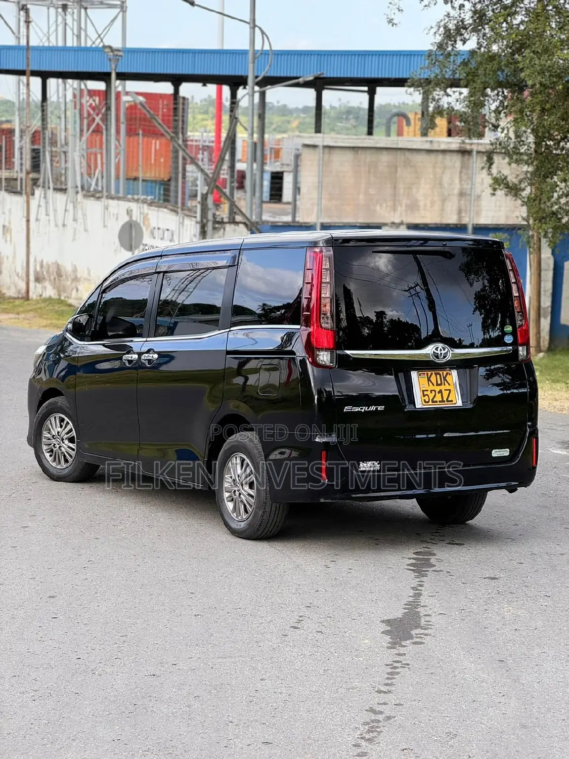 Toyota Voxy 2017 Black