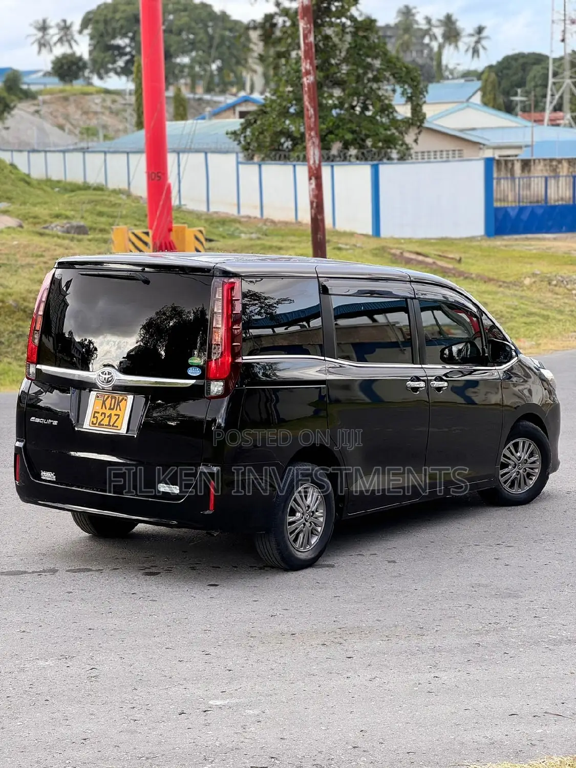 Toyota Voxy 2017 Black