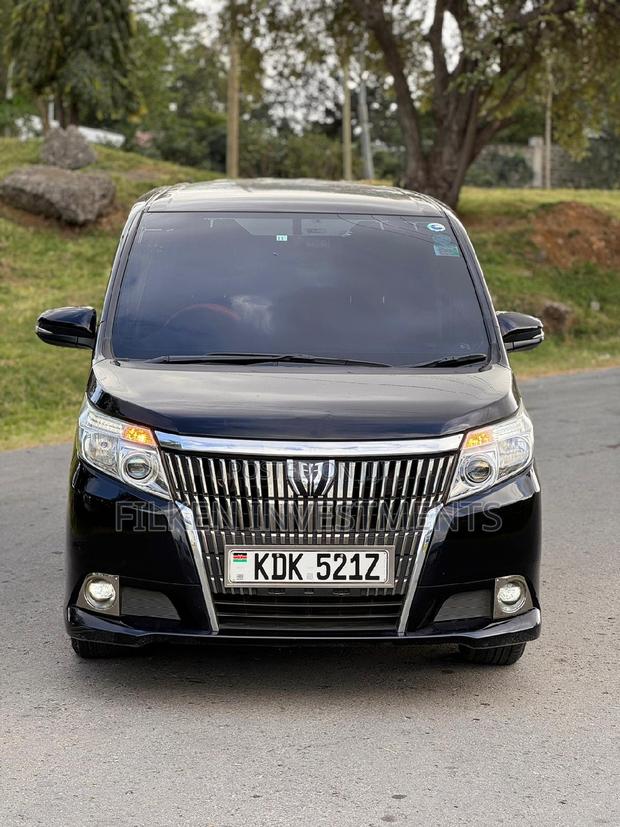 Toyota Voxy 2017 Black