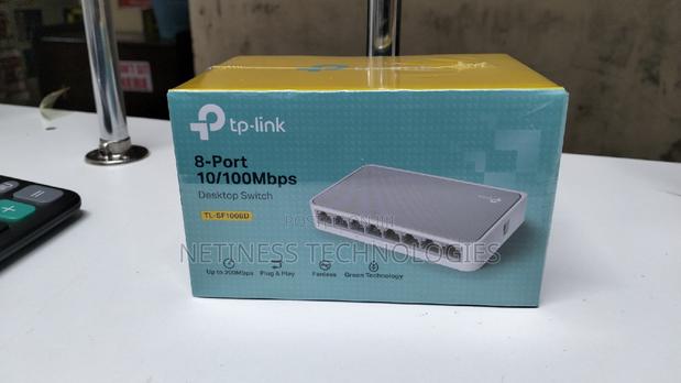 8 Port Switch